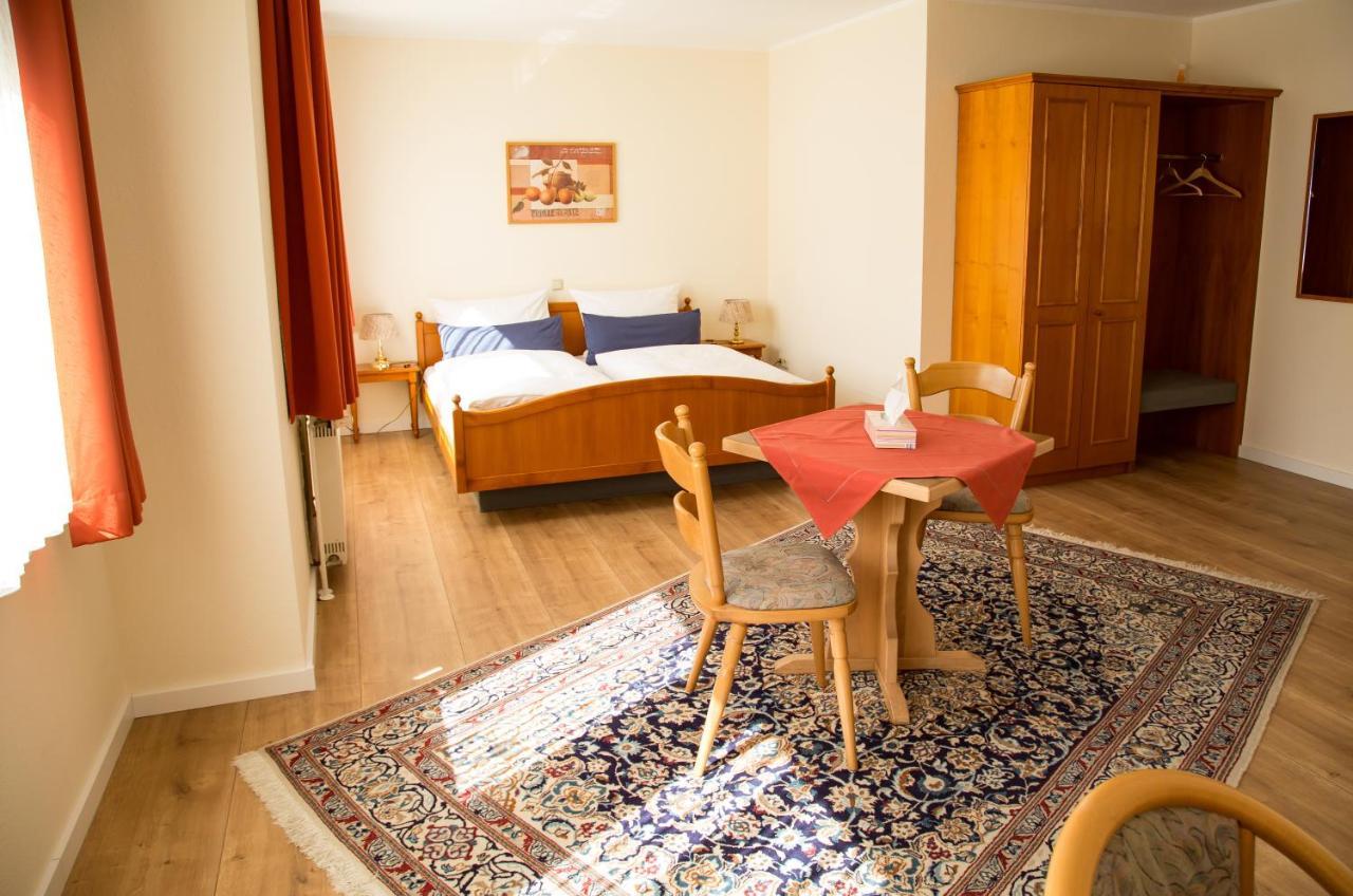 Hotel Janssen Bodenheim Extérieur photo