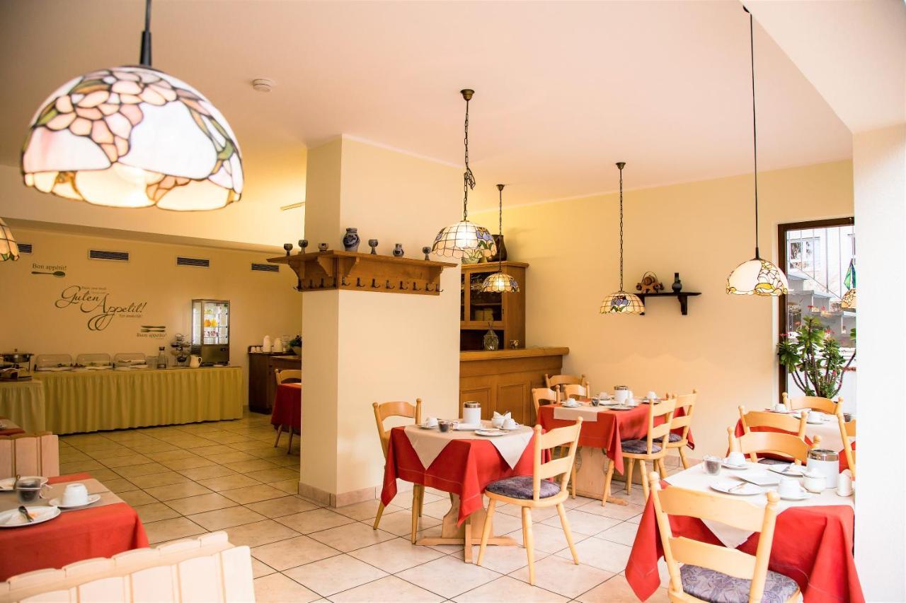 Hotel Janssen Bodenheim Extérieur photo