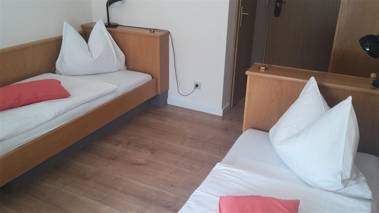 Hotel Janssen Bodenheim Extérieur photo